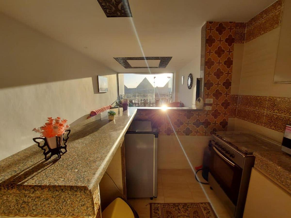 Full Pyramids View Apartment With Balcony For 8 P Kafret el-Gabal Exterior foto